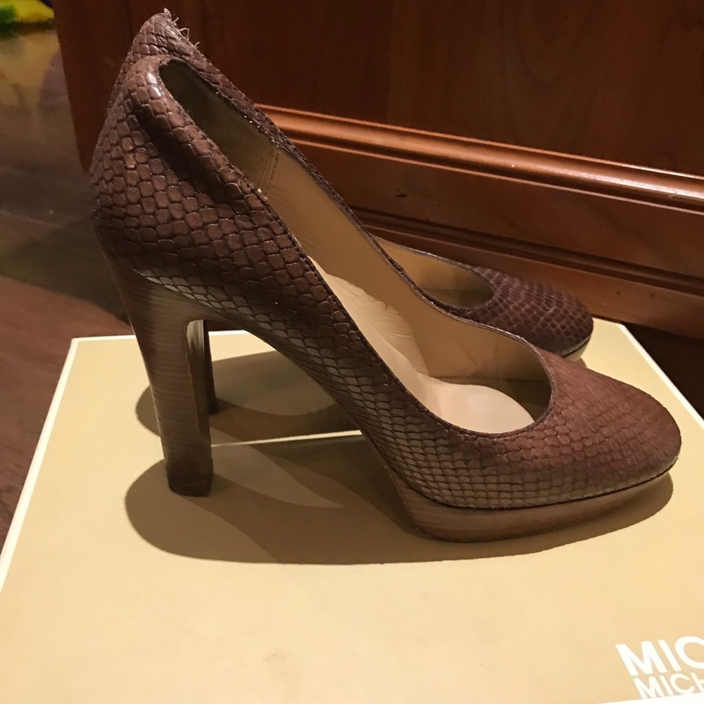 Michael Michael Kors Brown Python Pumps - image 4